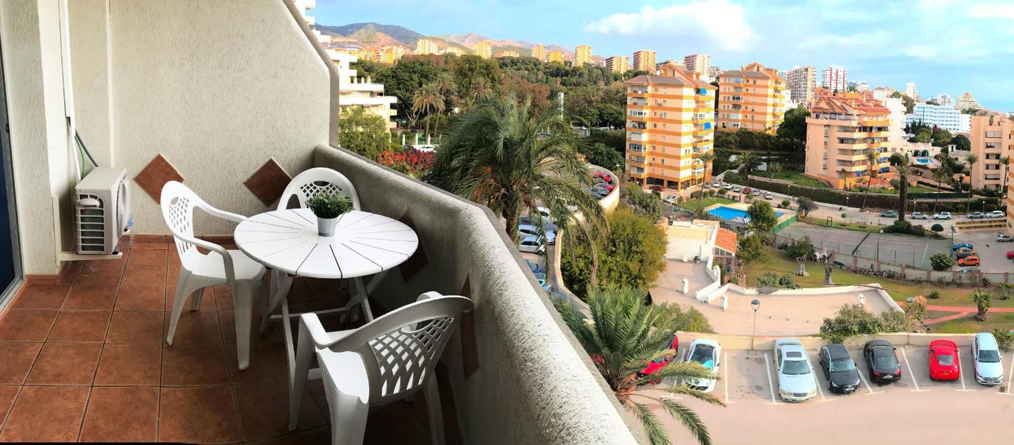 Benal Beach Suite Ii, Estudio Con Parque Acuatico Y Vistas Al Mar. 贝纳尔马德纳 外观 照片